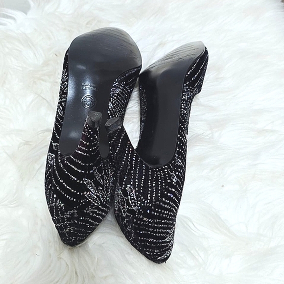 Night Life By Life Stride Black Heels With Crystal Embellishments Size 7A🌴 - Picture 3 of 11